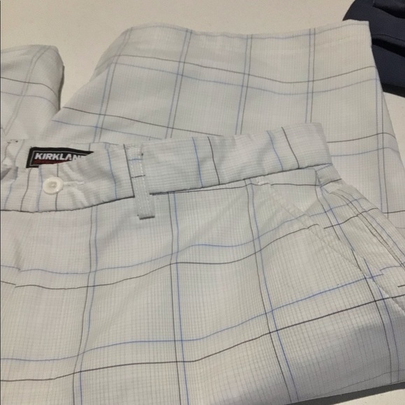 Mens Kirkland shorts, size 34 - Picture 3 of 8